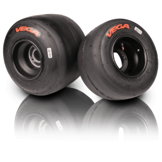 Set Vega red SL4 tyres